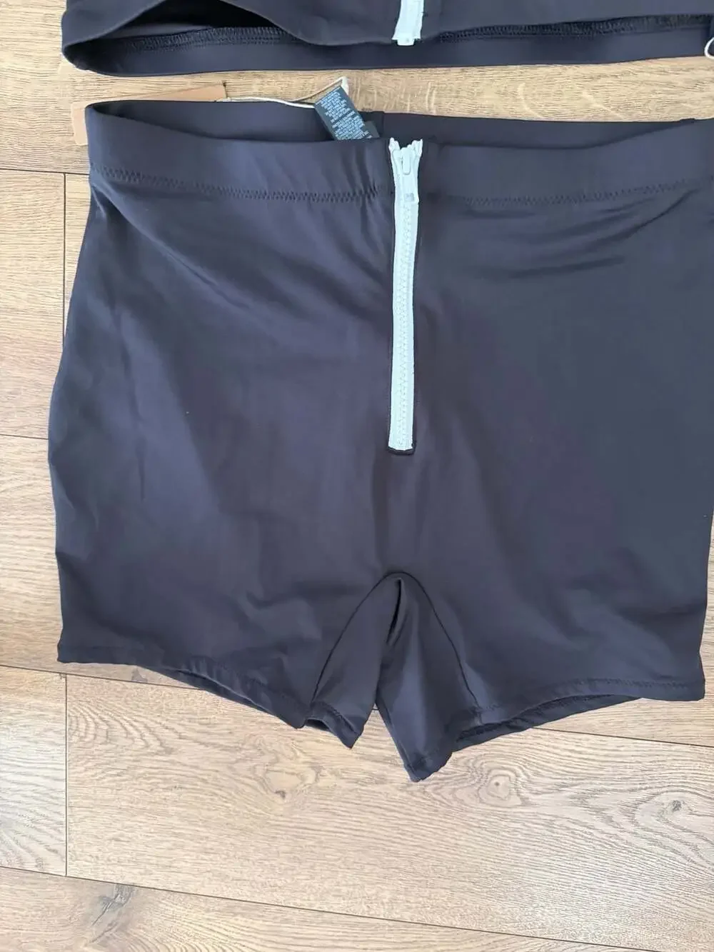 SKIMS Sporty Zipper Swim Mock Neck Top and Swim Short Set Onyx Size M